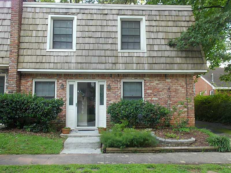 312 Oakland Street, Unit 6 Decatur, GA 30030 - Photo 1 of 1 Exterior Front. Spacious 3 bed/3 bath town home - walking distance to Decatur Square