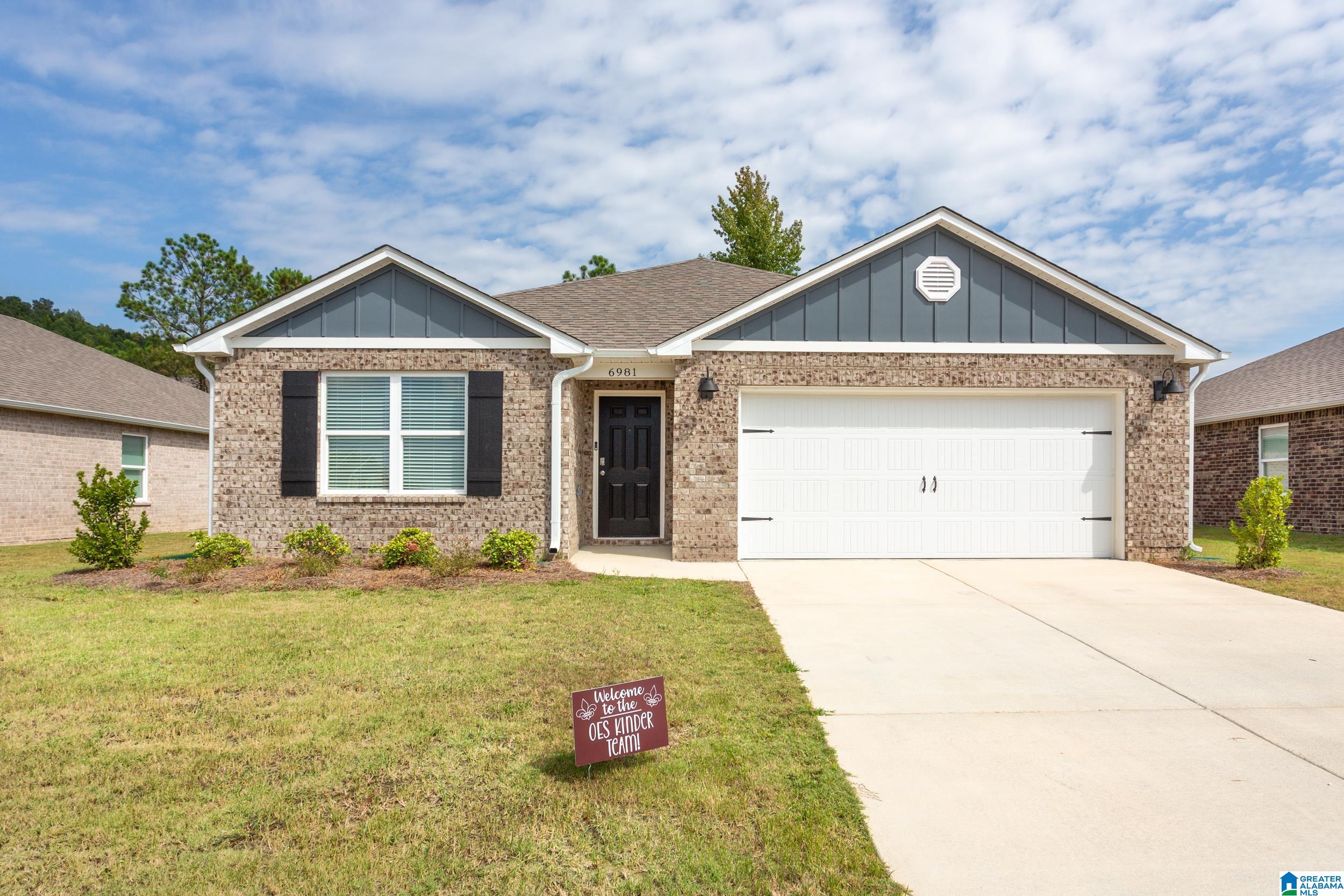 6981 Southern Trace Loop Leeds, AL 35094 - Photo 1 of 34