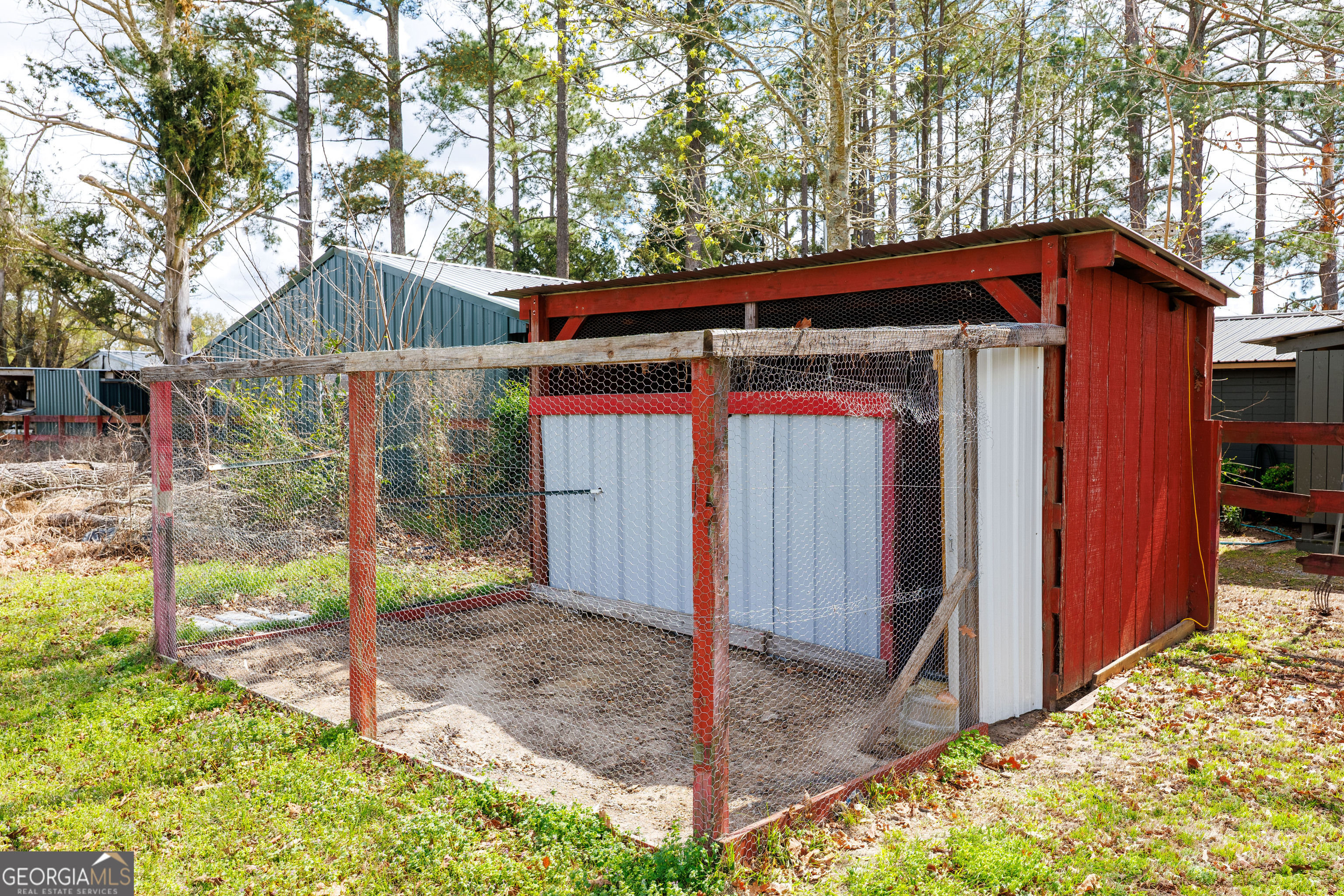 1121 Futch Road Adel, GA 31620 - Photo 26 of 28 a view of a small house
