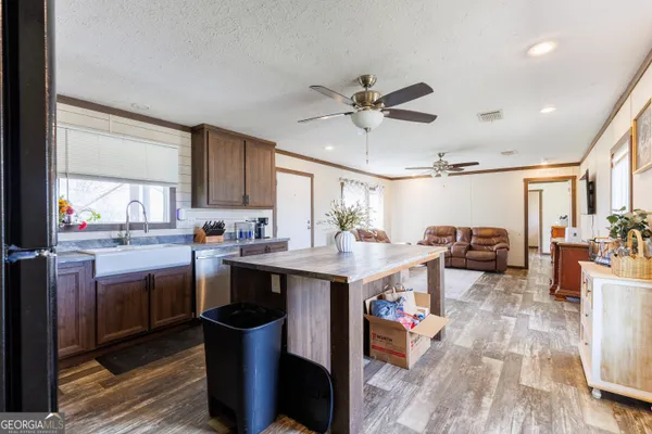 $209,900 | 1121 Futch Road, Adel, GA 31620