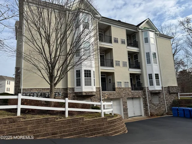 $2,750 | 40 Azalea Drive, Old Bridge, NJ 08857