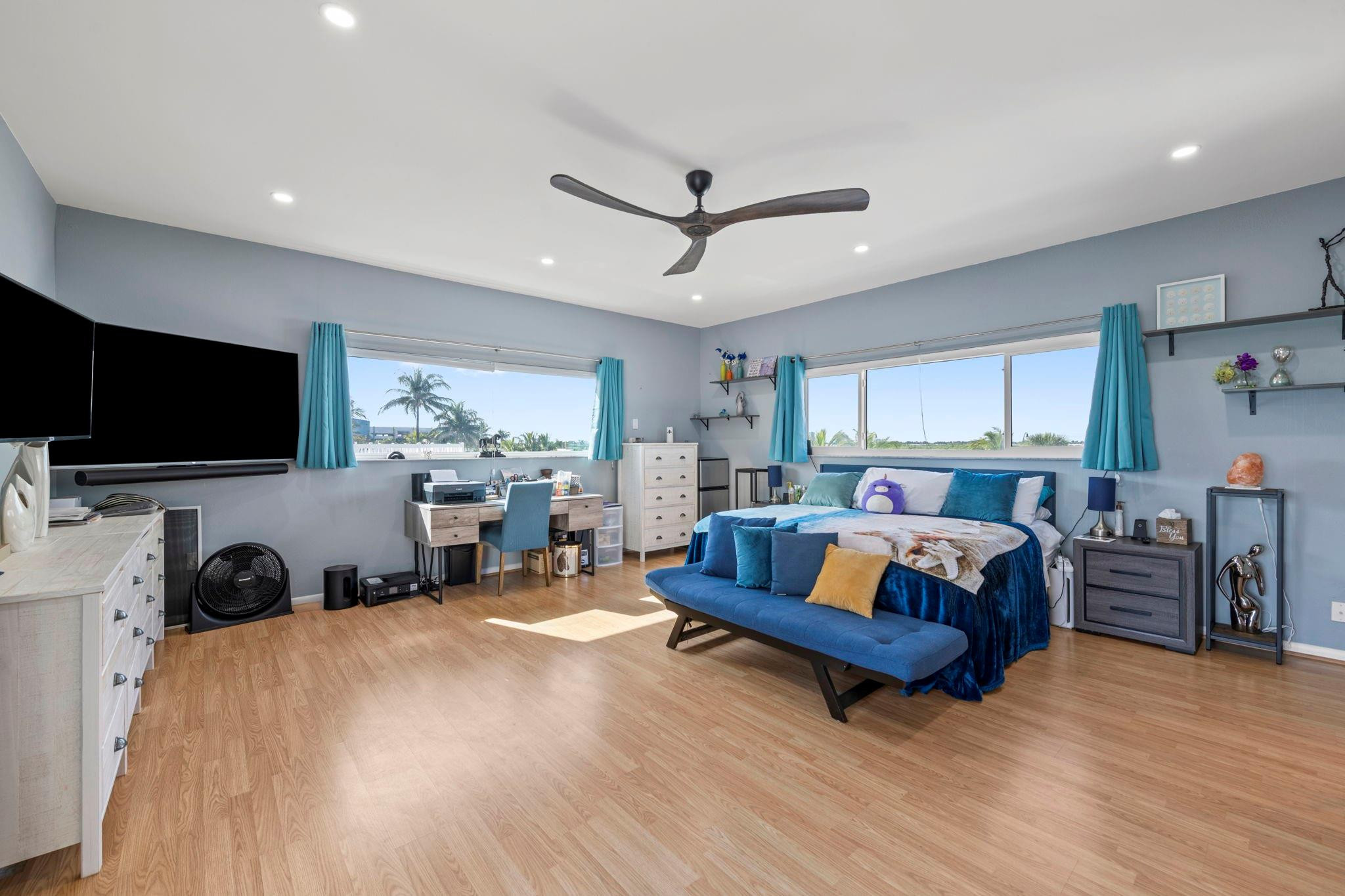 2203 North Surf Road Hollywood, FL 33019 - Photo 14 of 60 Photo 14