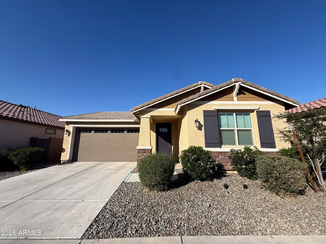 $2,595 | 1538 West Carmen Street, Phoenix, AZ 85041