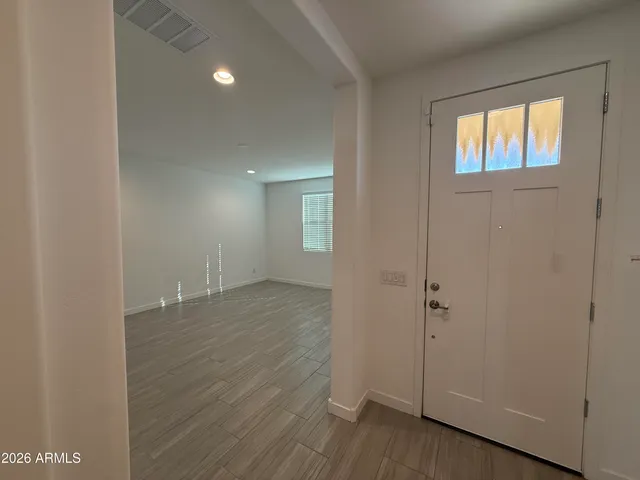 $2,595 | 1538 West Carmen Street, Phoenix, AZ 85041