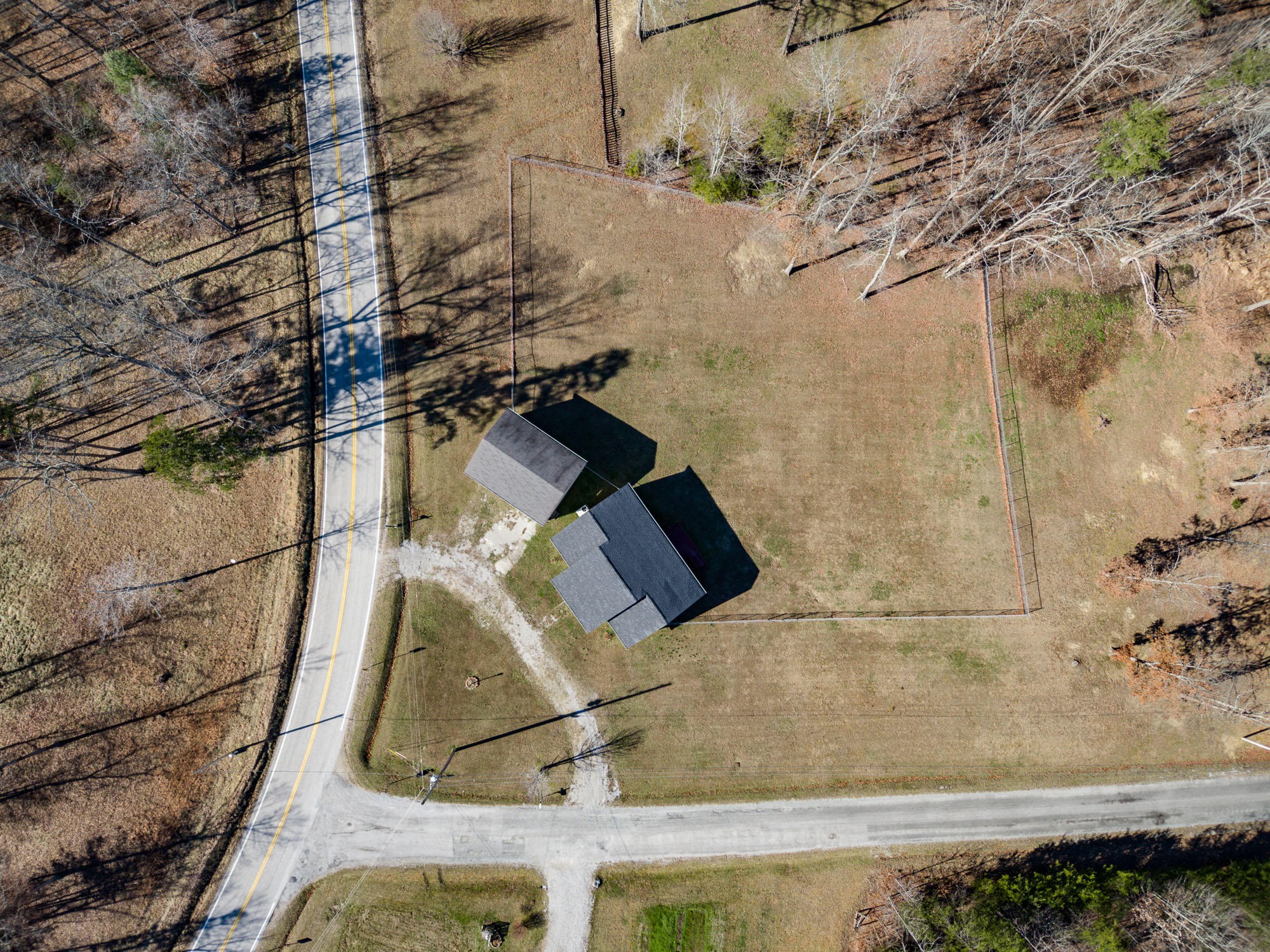 5376 Wilder Road Grimsley, TN 38565 - Photo 4 of 36 Gallery Image 4