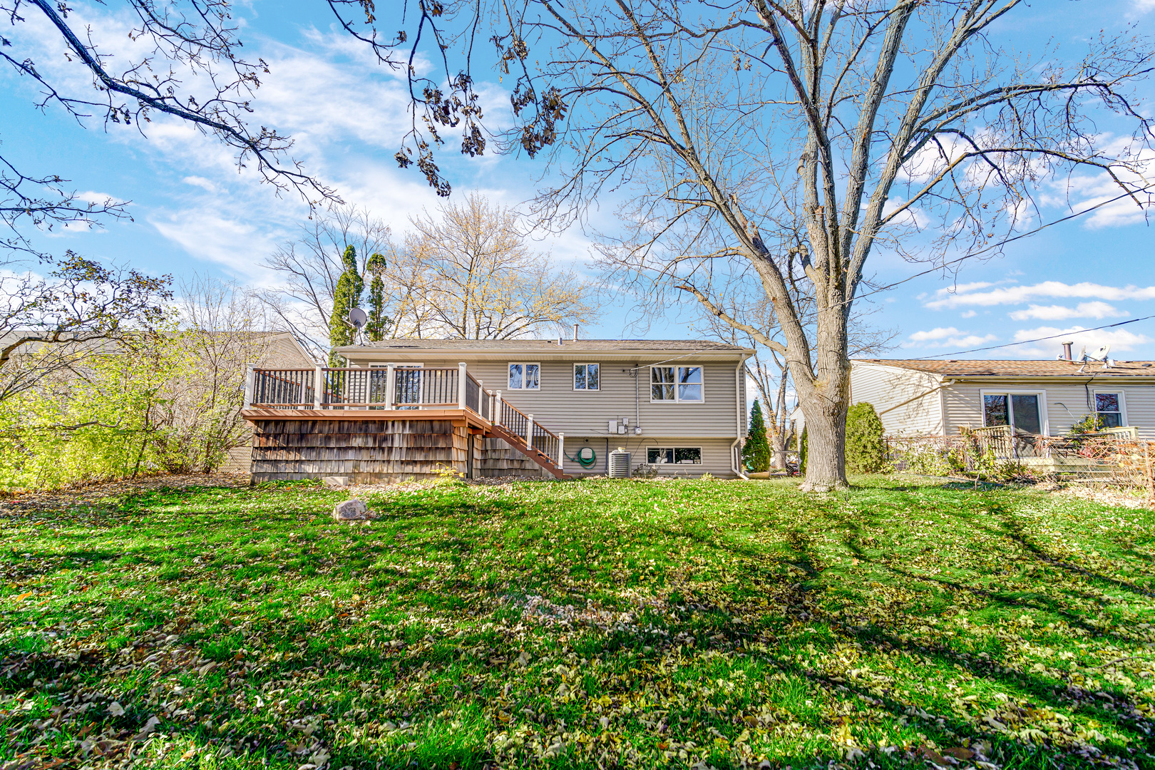 53 Schoenbeck Road Wheeling, IL 60090 - Photo 22 of 23 Gallery Image 22