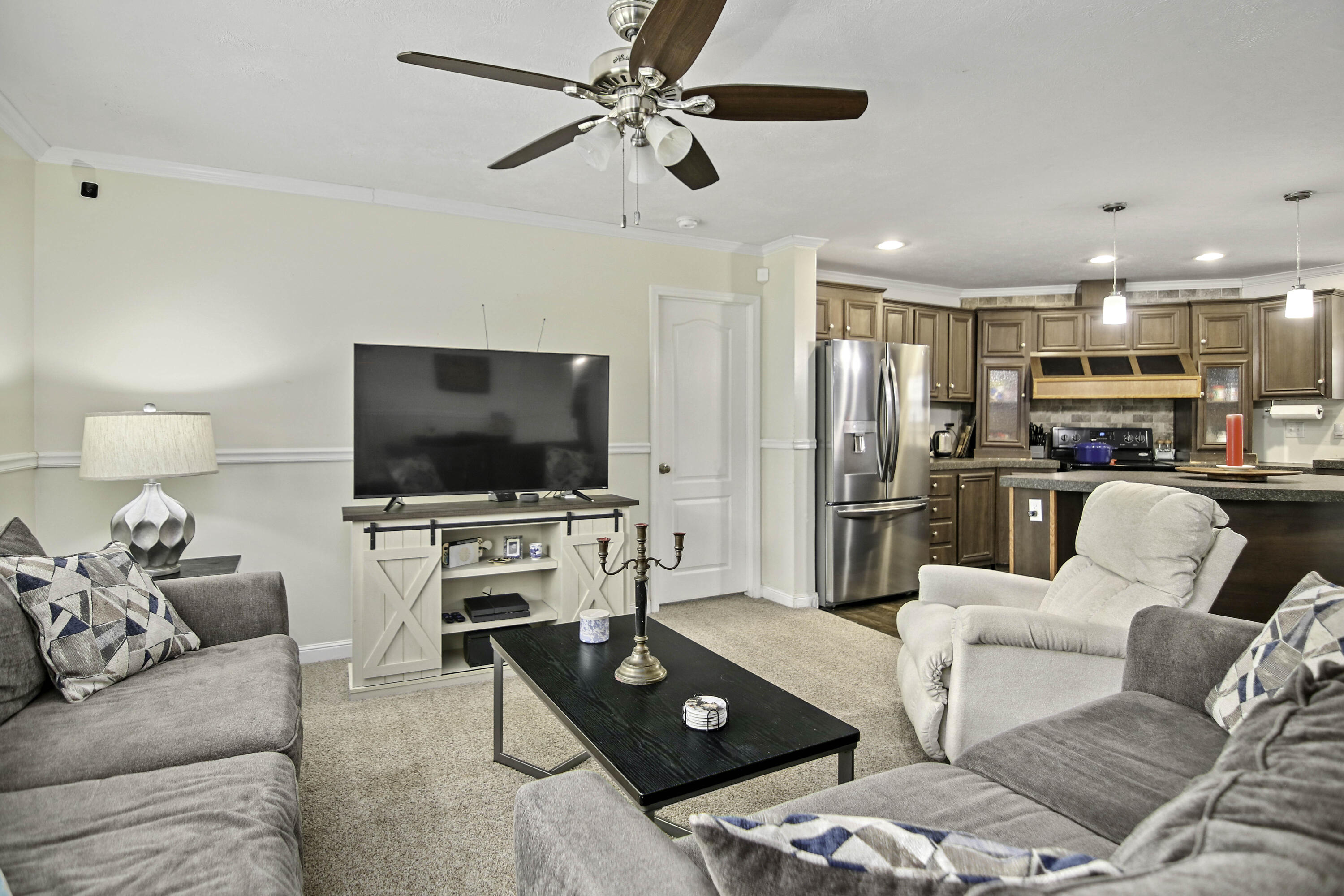 2971 Bobo Road Mount Pleasant, SC 29466 - Photo 10 of 40 2971BoboRd-CasaVerdeMedialLLC33
