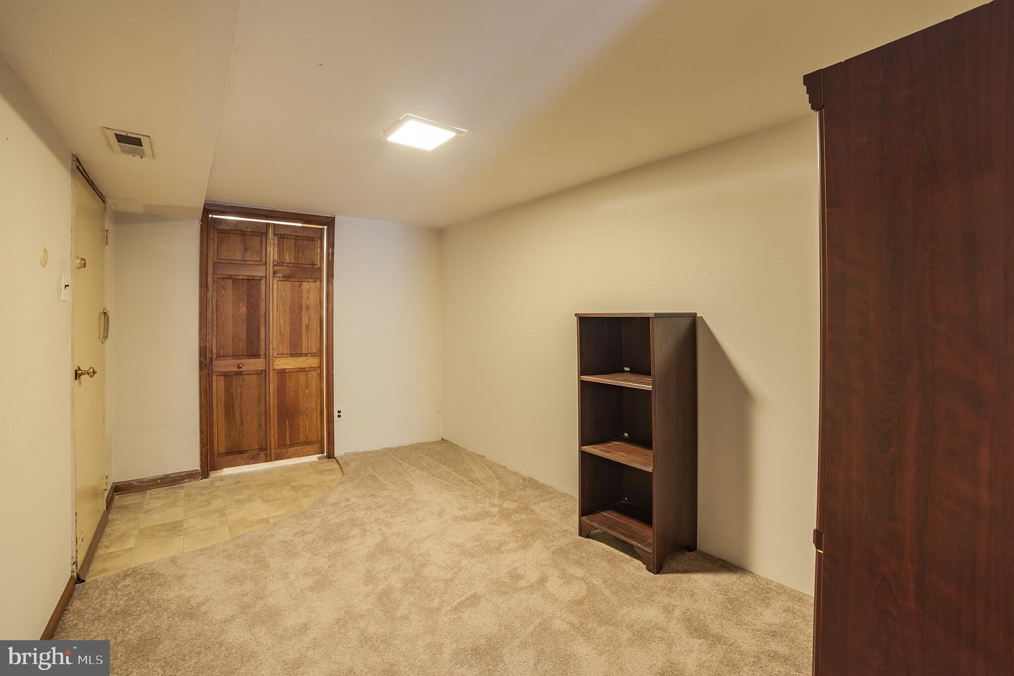 10825 Hawley Road Philadelphia, PA 19154 - Photo 22 of 29 Gallery Image 22