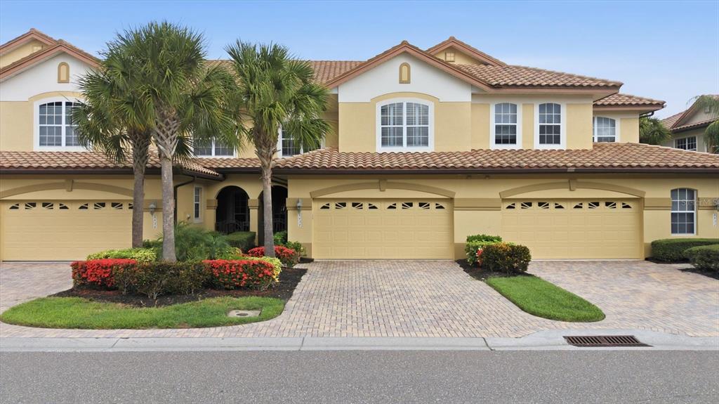8434 Miramar Way Lakewood Ranch, FL 34202 - Photo 1 of 35