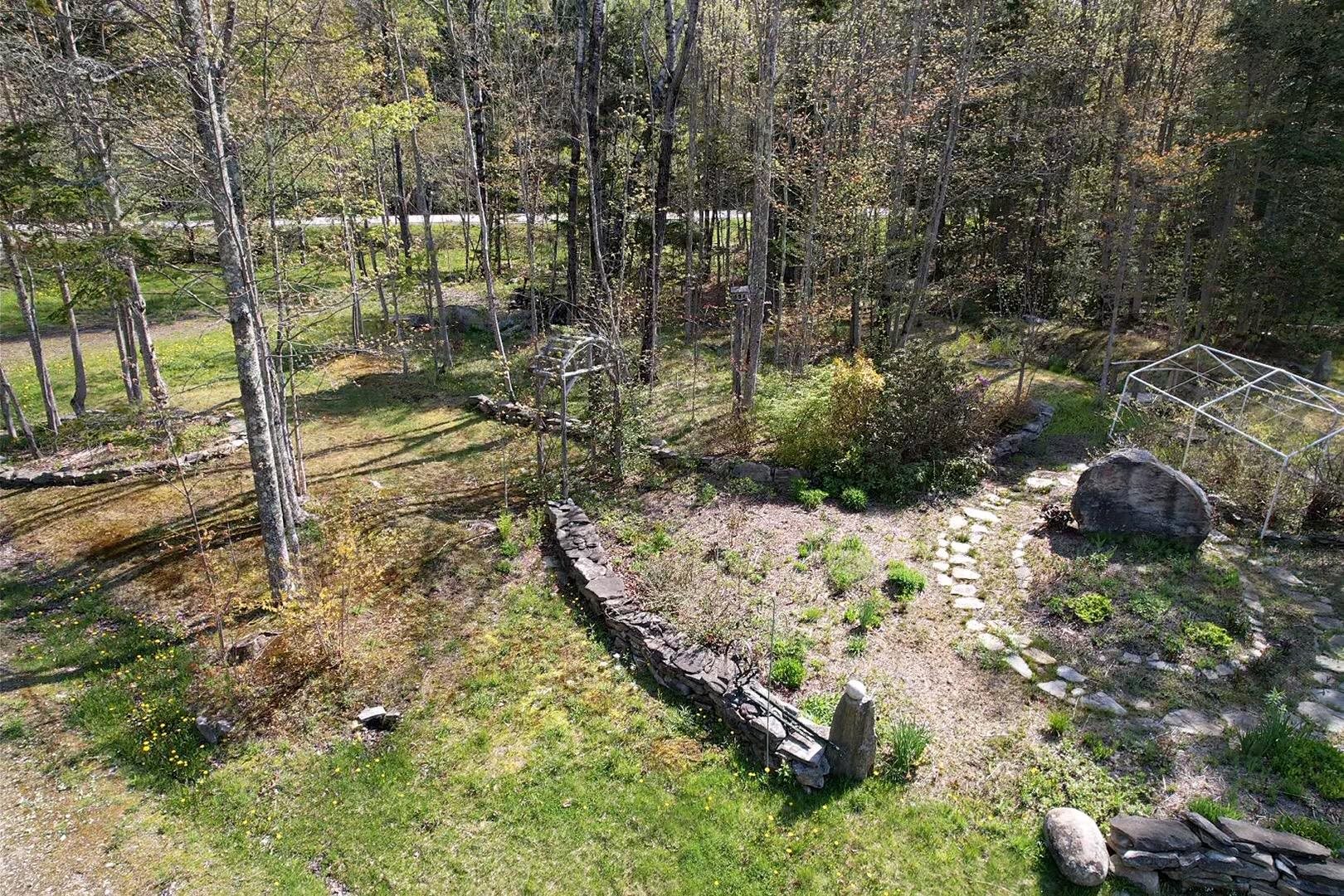 619 Stratton Arlington Road Stratton, VT 05360 - Photo 3 of 8