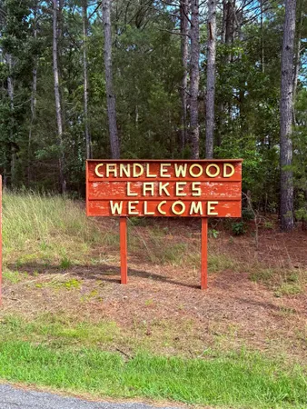 a sign that is on the side of the road