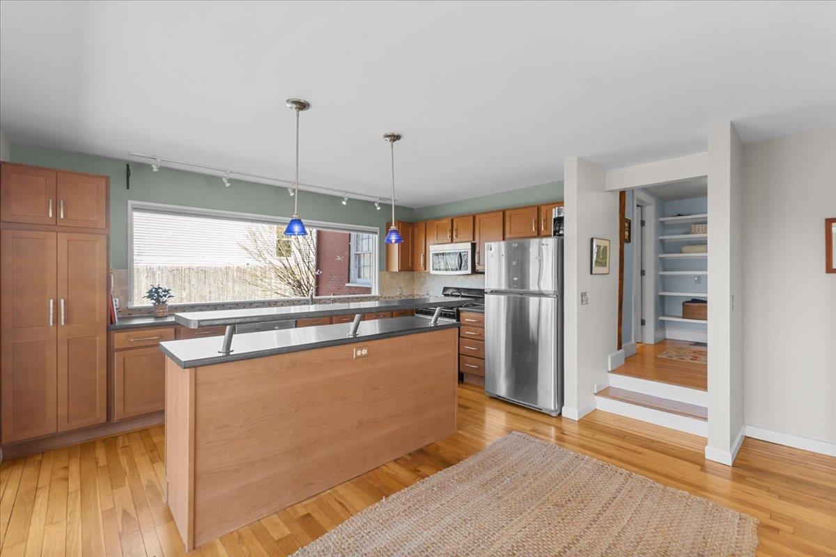 352 Colchester Avenue, Unit 1 Burlington, VT 05401 - Photo 23 of 45