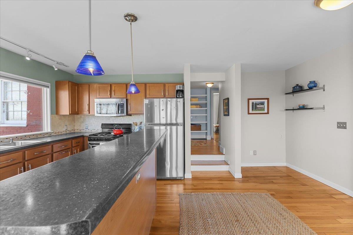 352 Colchester Avenue, Unit 1 Burlington, VT 05401 - Photo 24 of 45