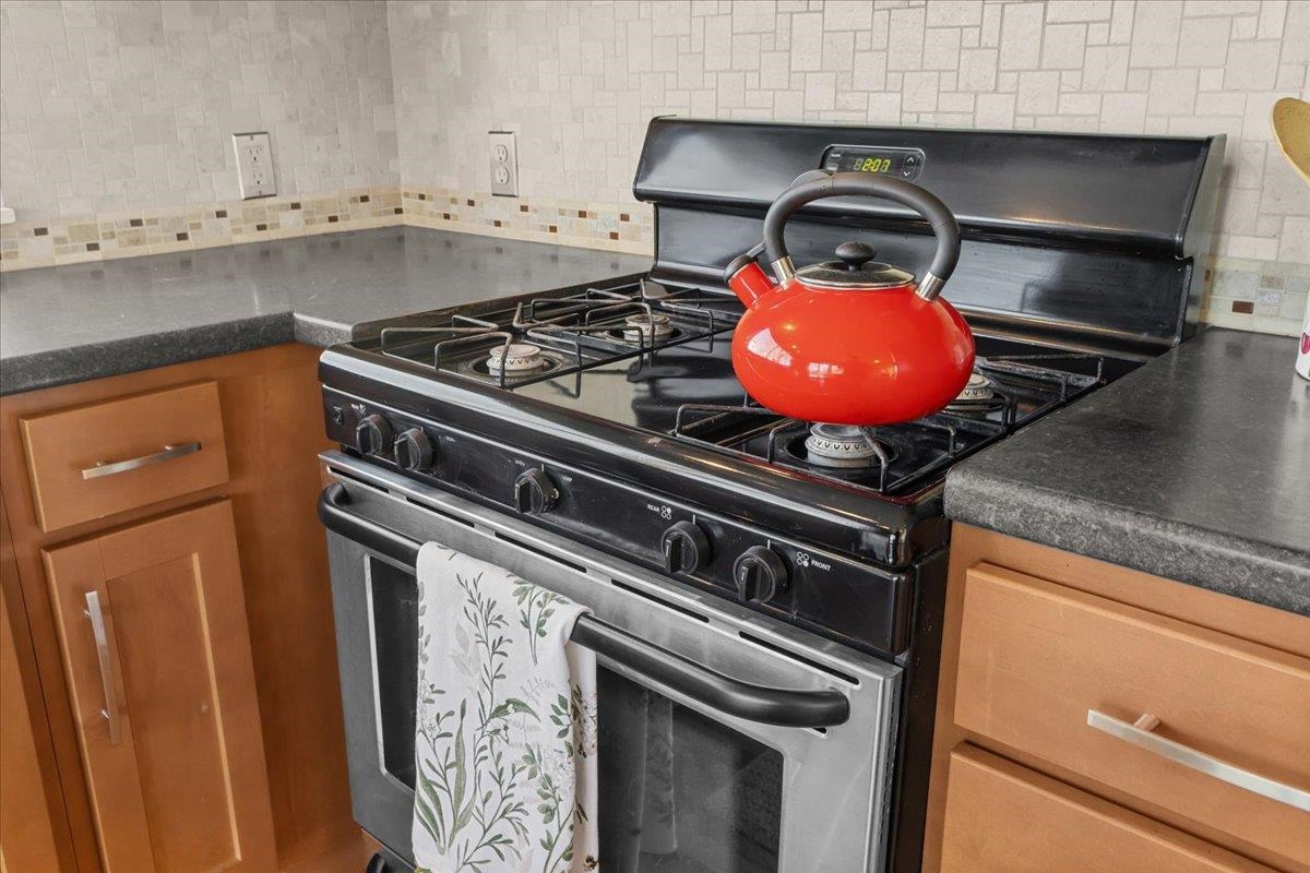 352 Colchester Avenue, Unit 1 Burlington, VT 05401 - Photo 31 of 45