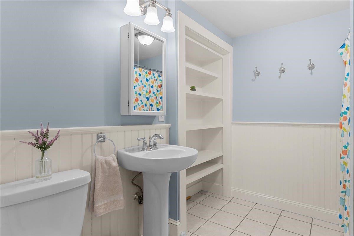 352 Colchester Avenue, Unit 1 Burlington, VT 05401 - Photo 38 of 45
