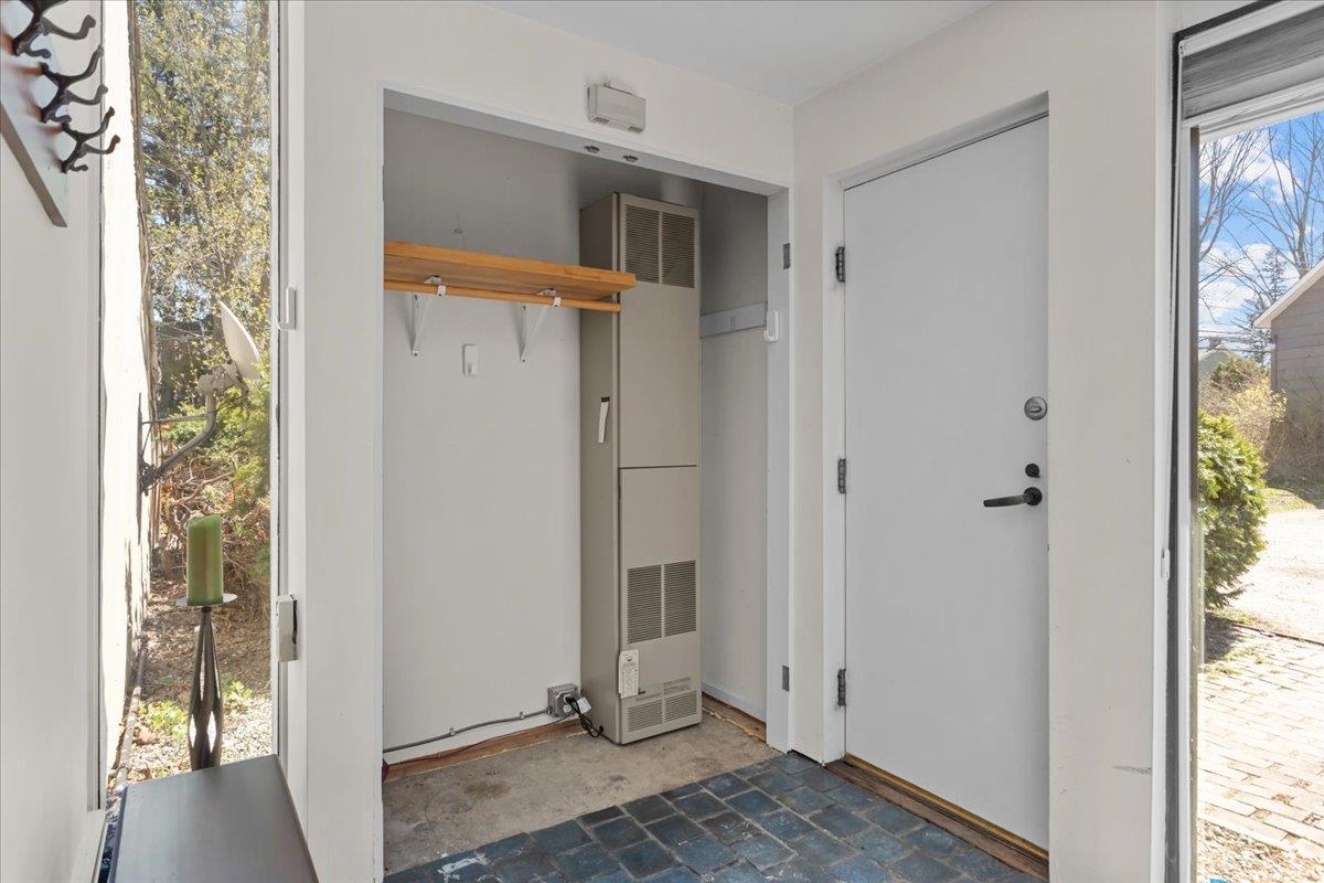352 Colchester Avenue, Unit 1 Burlington, VT 05401 - Photo 10 of 45