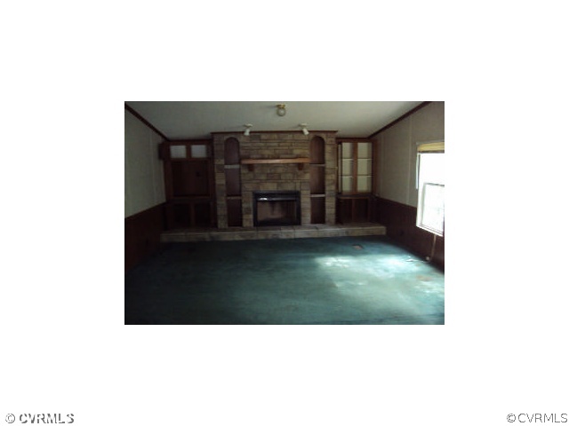 276 Clinton Road Cumberland, VA 23040 - Photo 6 of 12 Den/Family/Great Room