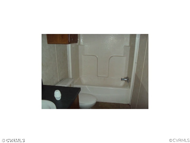 276 Clinton Road Cumberland, VA 23040 - Photo 7 of 12 Bathroom