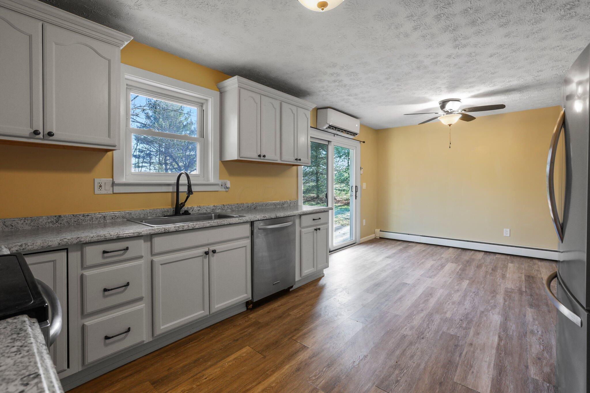 9515 Loop Road Millersport, OH 43046 - Photo 11 of 39 Updated kitchen