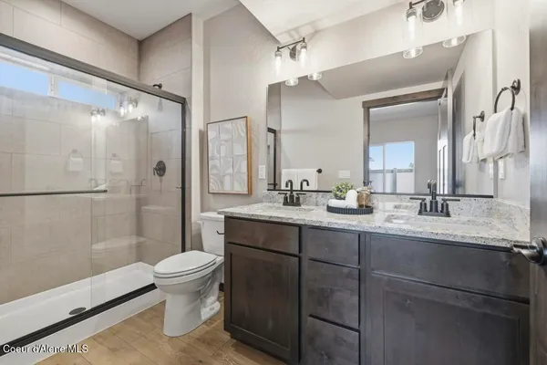 $569,900 | 693 Monashee Court, Hayden, ID 83835