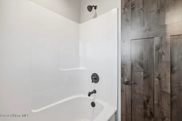 $569,900 | 693 Monashee Court, Hayden, ID 83835
