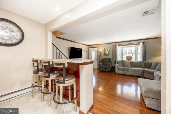 $350,000 | 668 South 5th Avenue, Royersford, PA 19468