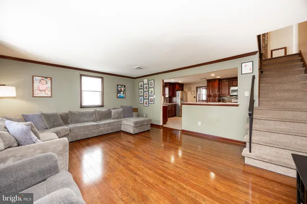 $350,000 | 668 South 5th Avenue, Royersford, PA 19468