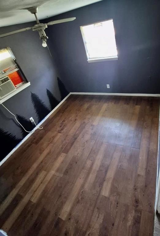 5193 County Road Blossom, TX 75416 - Photo 10 of 15 an empty room with windows