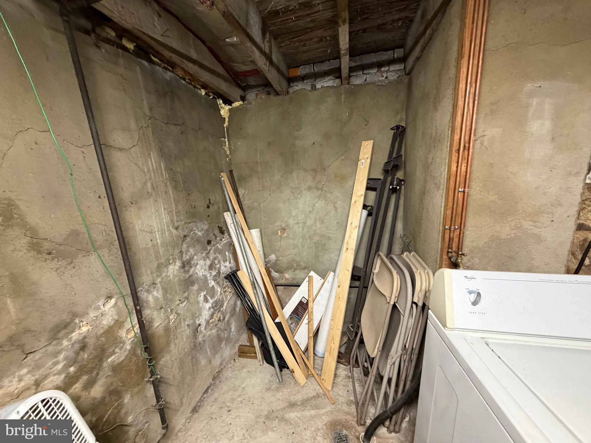 2033 South Bonsall Street Philadelphia, PA 19145 - Photo 27 of 31 a view of an empty room
