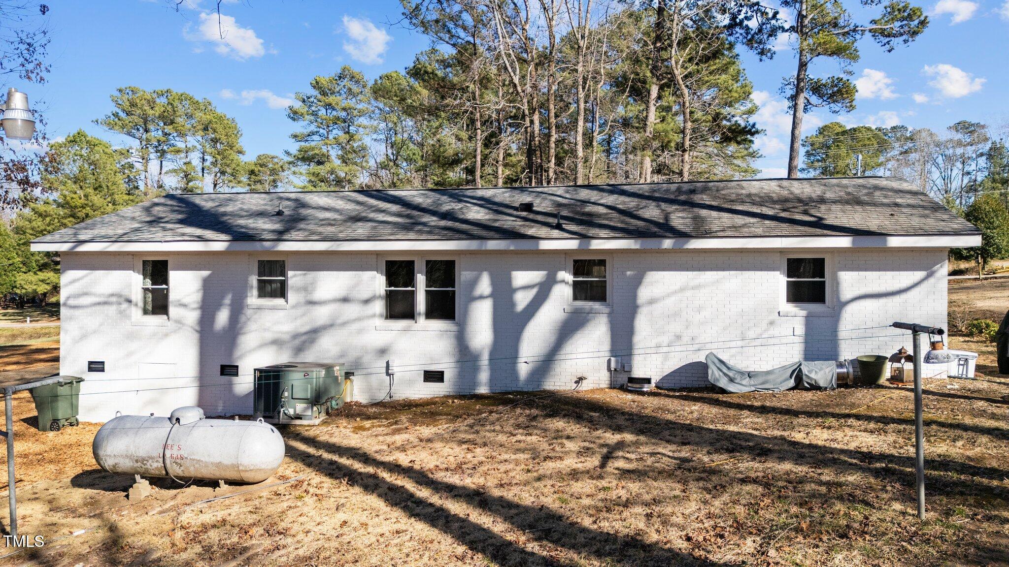 4775 Barber Mill Road Clayton, NC 27520 - Photo 20 of 54 a house view with a sitting space