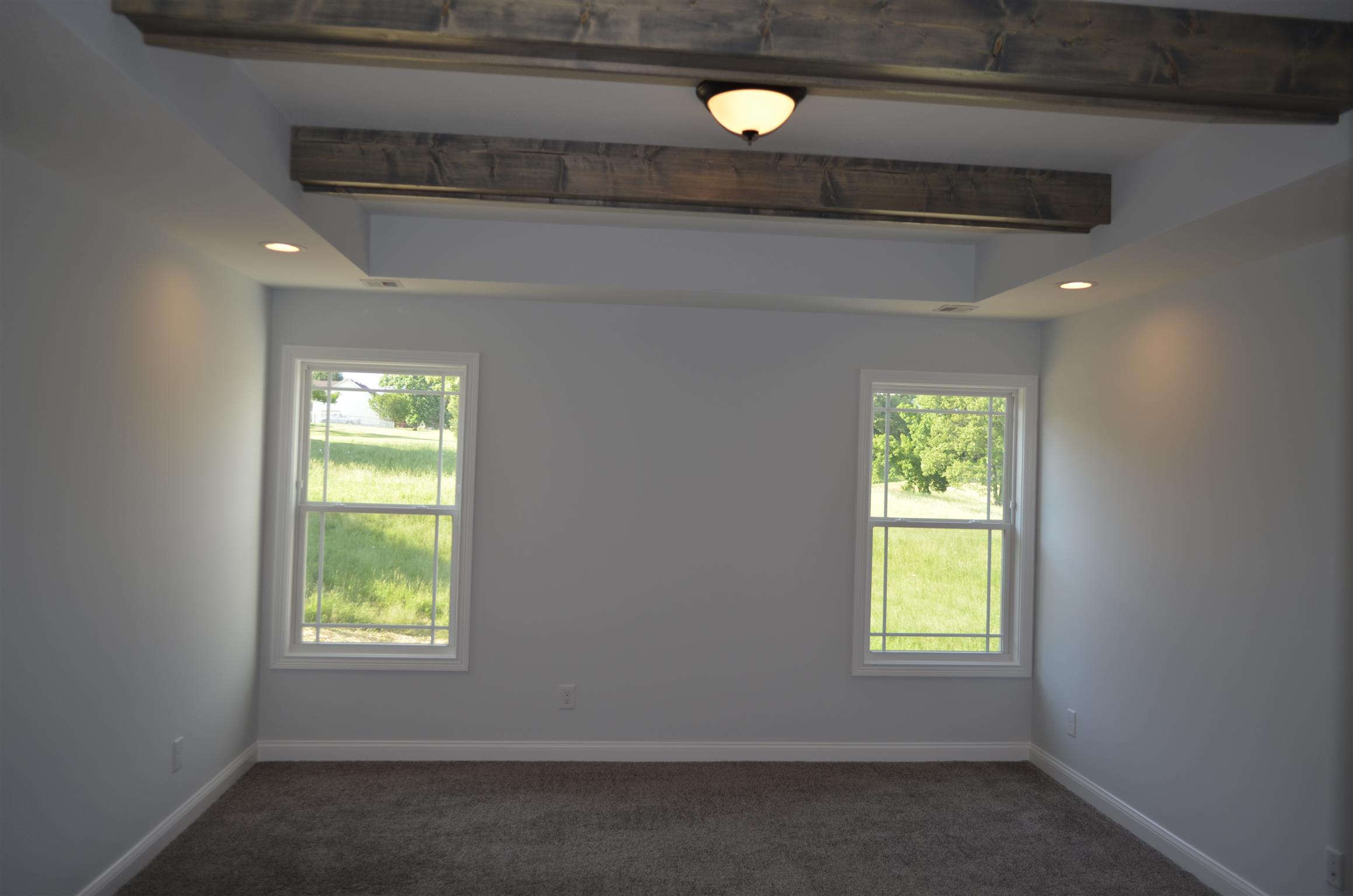 2725 Cunningham View Road Palmyra, TN 37142 - Photo 12 of 25 Gallery Image 12