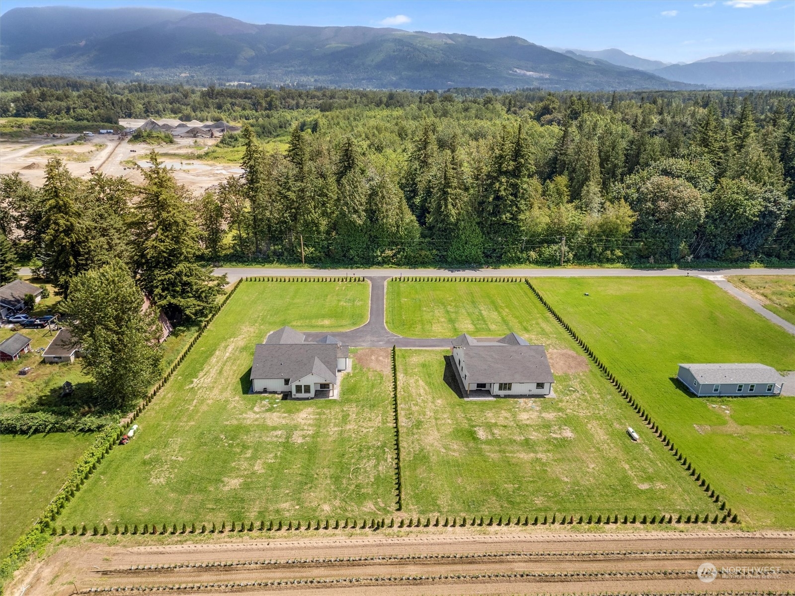 6585 Mission Road Everson, WA 98247 - Photo 3 of 30 Gallery Image 3