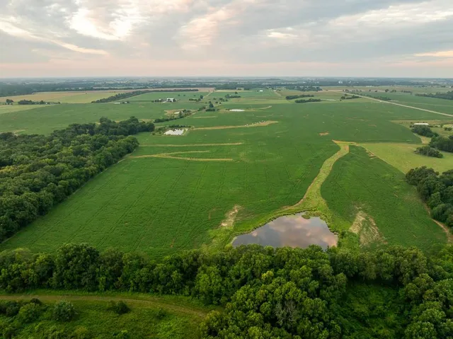 $2,655,000 | 600 Southwest Sw Road, Montrose, MO 64770