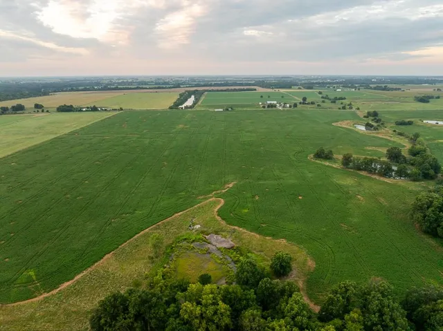 $2,655,000 | 600 Southwest Sw Road, Montrose, MO 64770