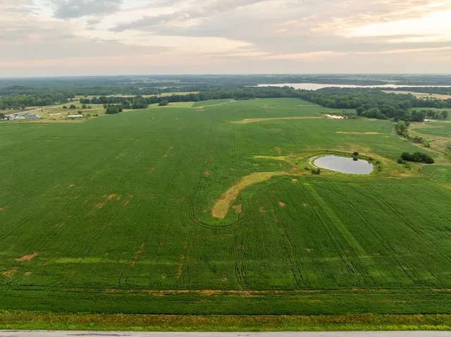 $2,655,000 | 600 Southwest Sw Road, Montrose, MO 64770
