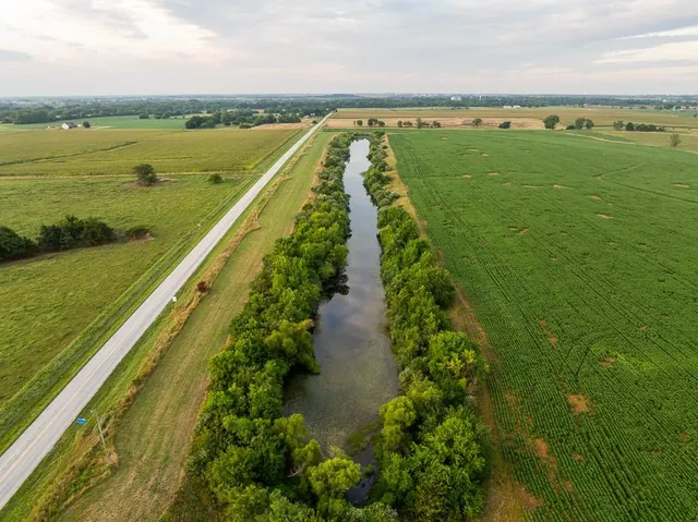 $2,655,000 | 600 Southwest Sw Road, Montrose, MO 64770