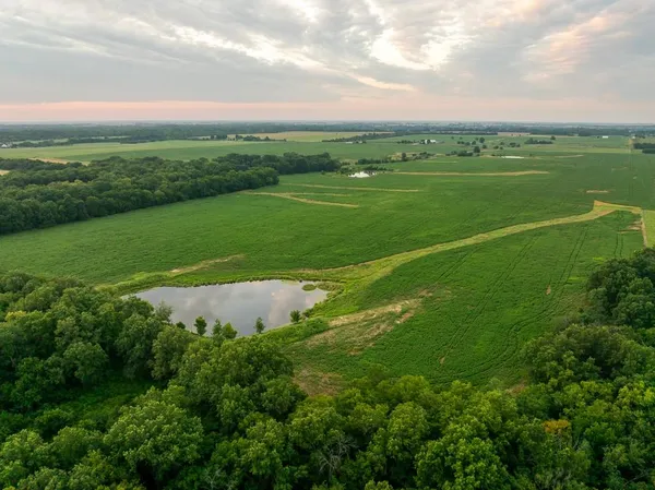 $2,485,000 | 600 Southwest Sw Road, Montrose, MO 64770