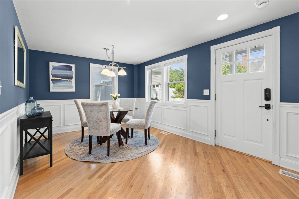 3 Summer Street, Unit 2 Topsfield, MA 01983 - Photo 5 of 38