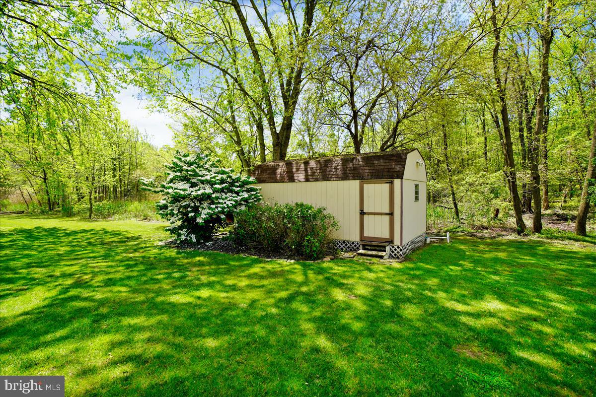 3921 New Section Road Baltimore, MD 21220 - Photo 22 of 84 Yard shed