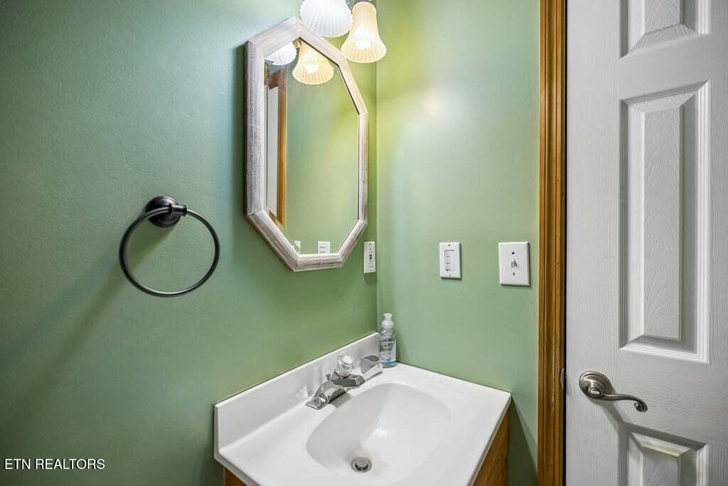 103 Morgan Road Oak Ridge, TN 37830 - Photo 34 of 54 30-103 Morgan Rd - 030