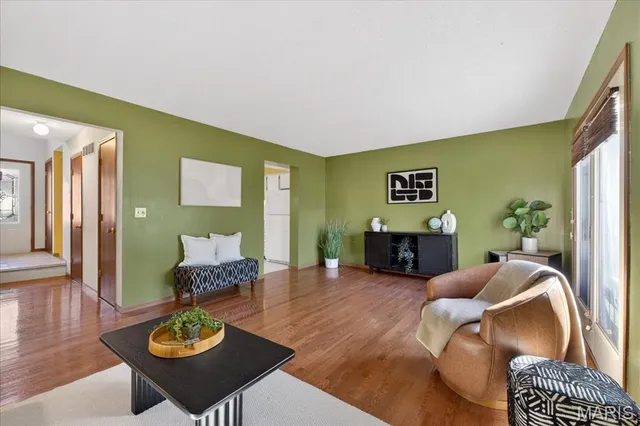 $195,000 | 63 Spring Song Court, Unit D, St. Peters, MO 63376