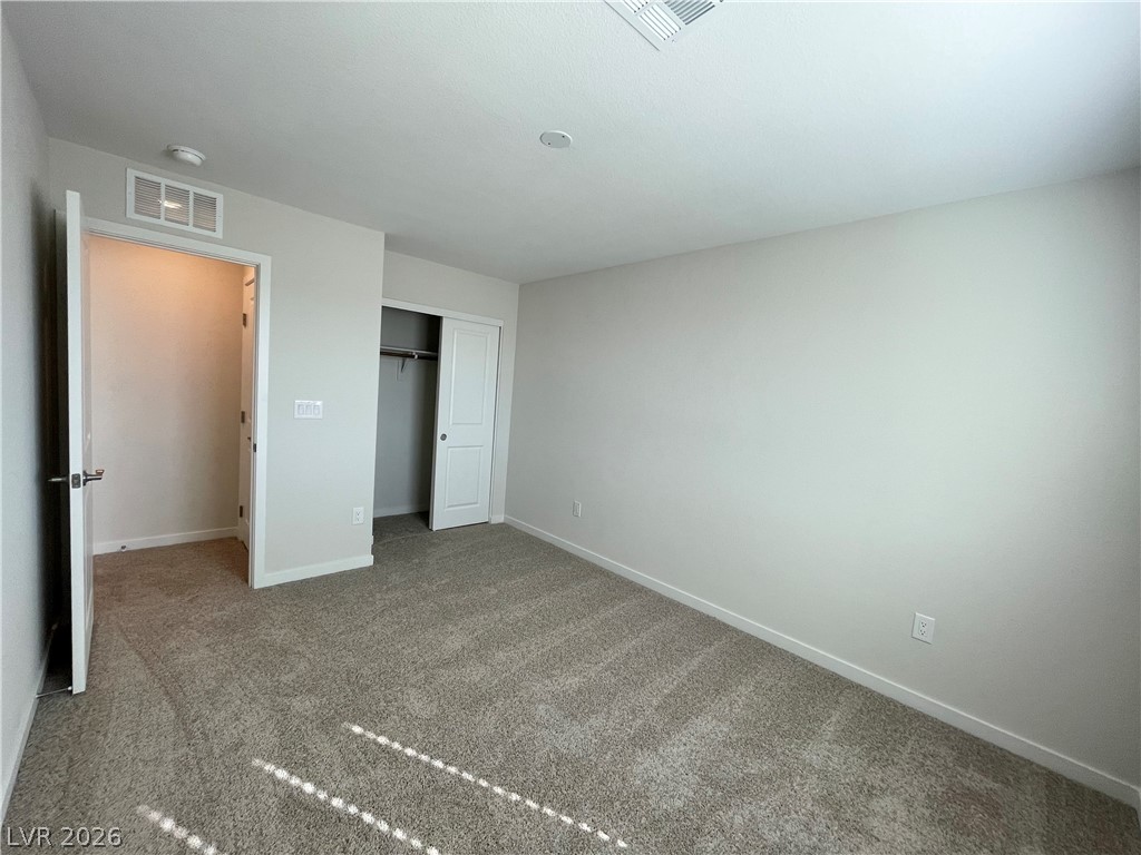 2878 Roaming Palmer Road North Las Vegas, NV 89086 - Photo 16 of 21