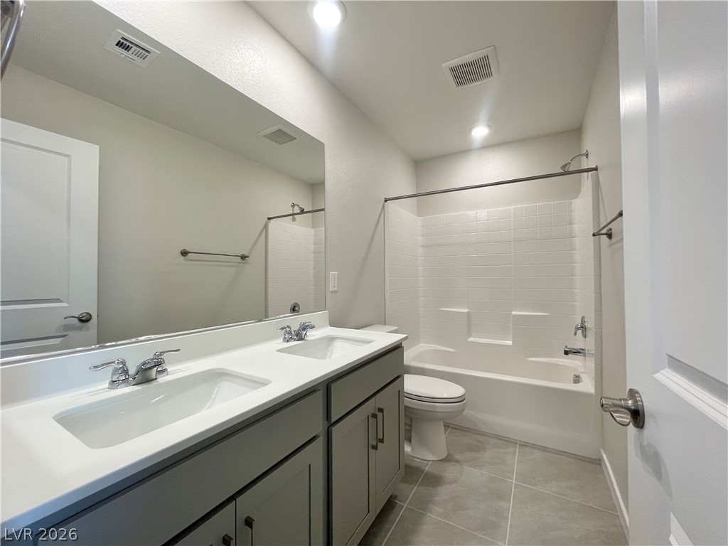 2878 Roaming Palmer Road North Las Vegas, NV 89086 - Photo 17 of 21