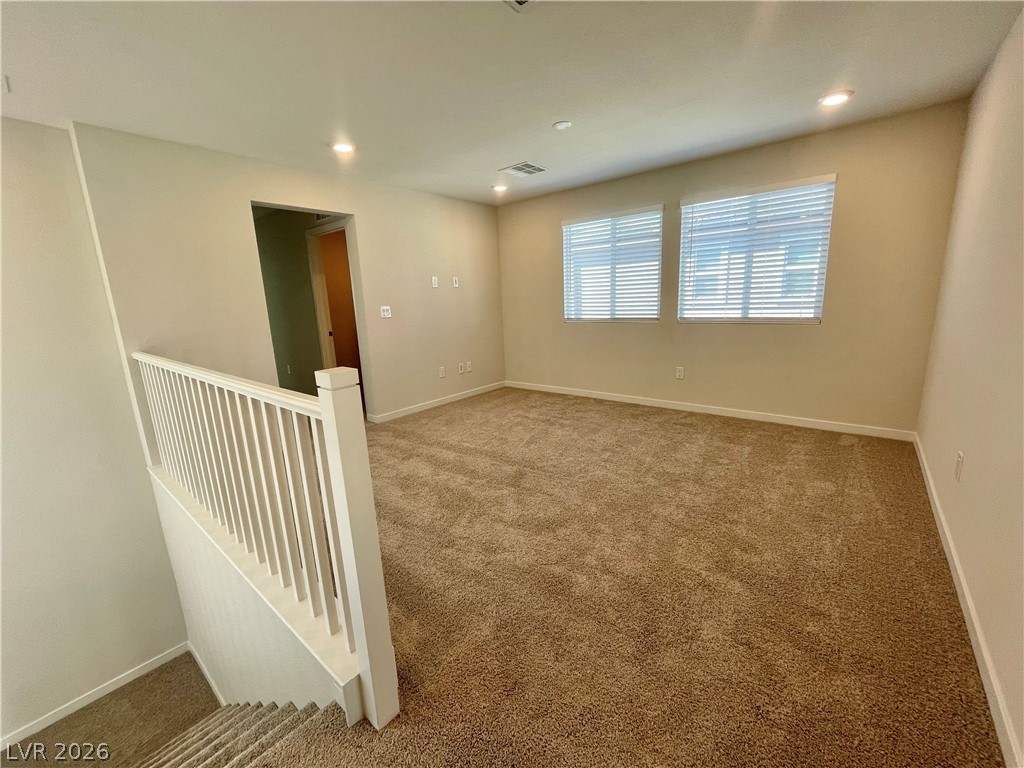 2878 Roaming Palmer Road North Las Vegas, NV 89086 - Photo 8 of 21