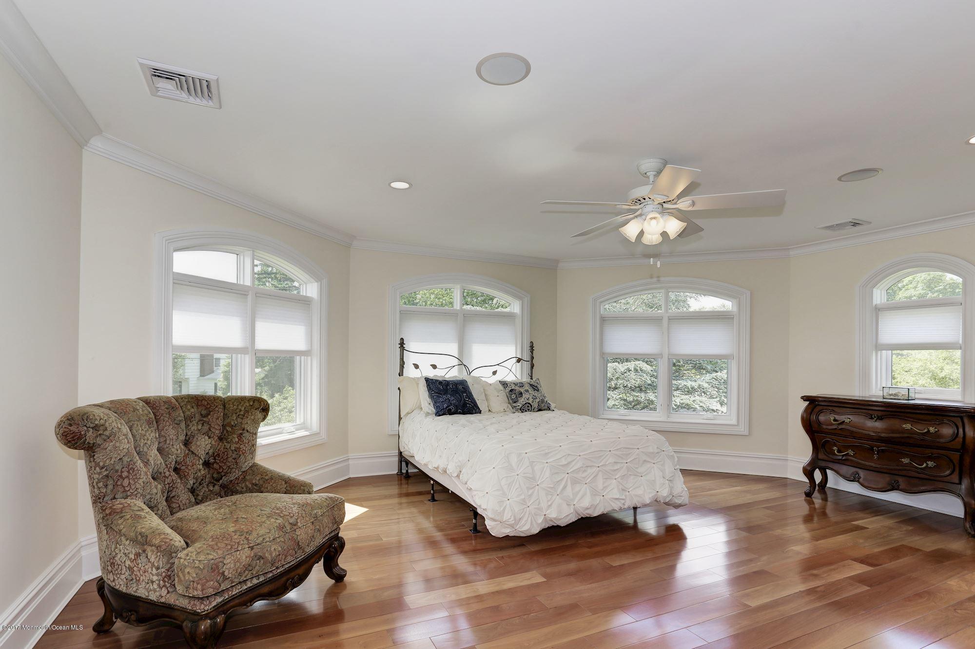 74 Rivers Edge Drive Little Silver, NJ 07739 - Photo 28 of 53 062_74_Rivers_Edge_Dr_200795_254877