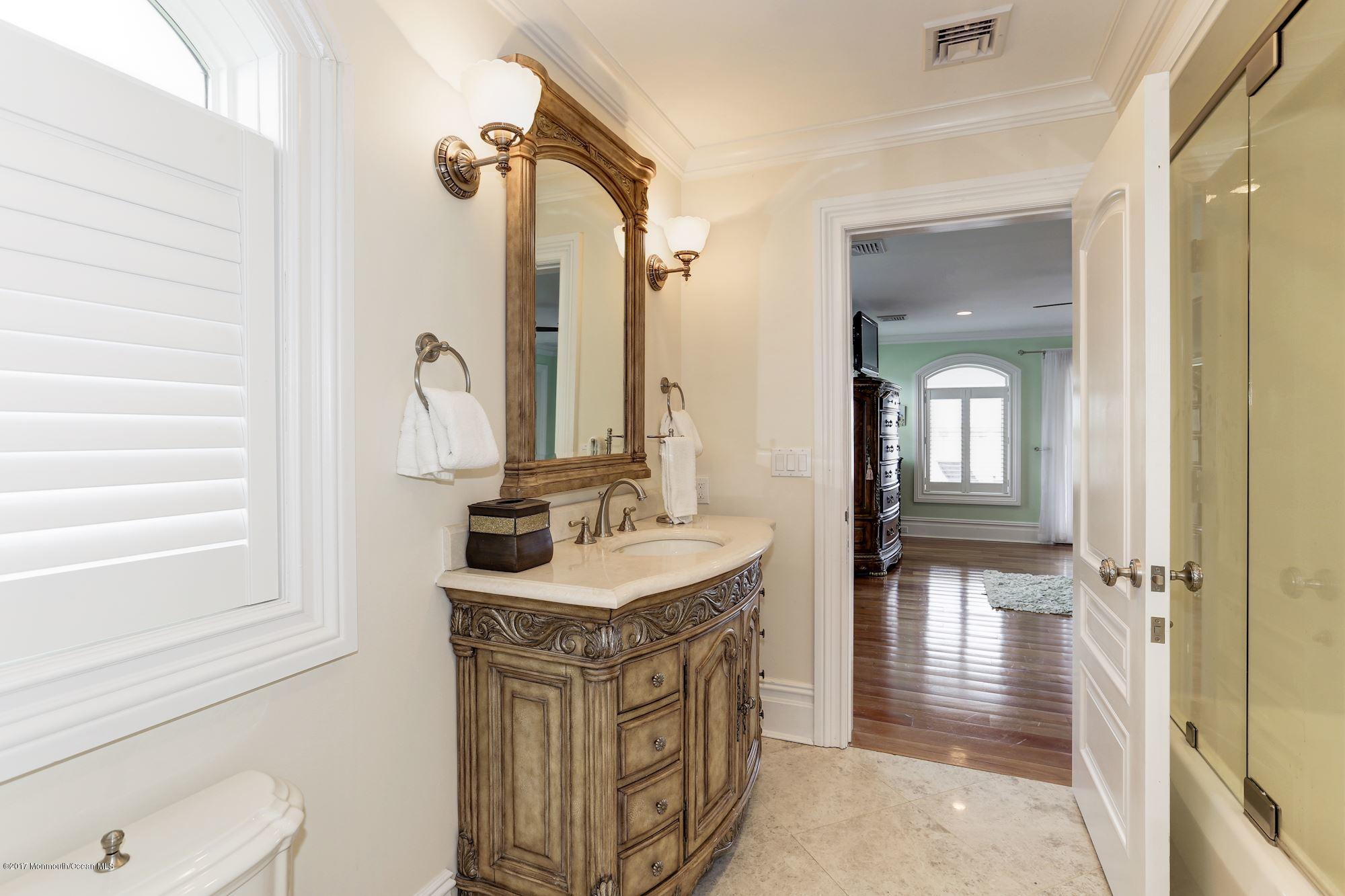 74 Rivers Edge Drive Little Silver, NJ 07739 - Photo 29 of 53 066_74_Rivers_Edge_Dr_200795_254877