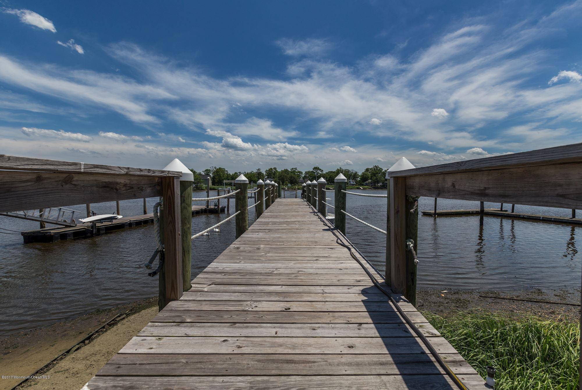74 Rivers Edge Drive Little Silver, NJ 07739 - Photo 46 of 53 117_74_Rivers_Edge_Dr_200795_254877