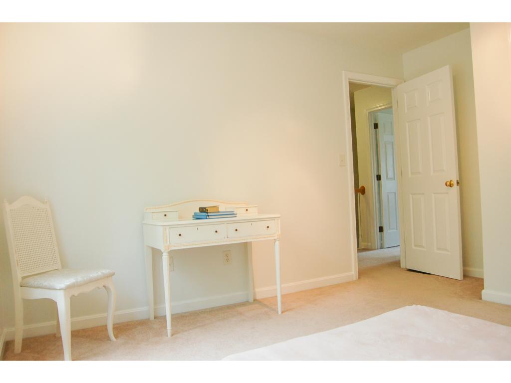 5 Sunridge Way, Unit 5 Amherst, NH 03031 - Photo 27 of 36 Gallery Image 27