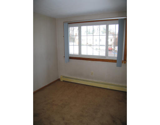 9 Birchwood Road Hudson, MA 01749 - Photo 18 of 20 Gallery Image 18