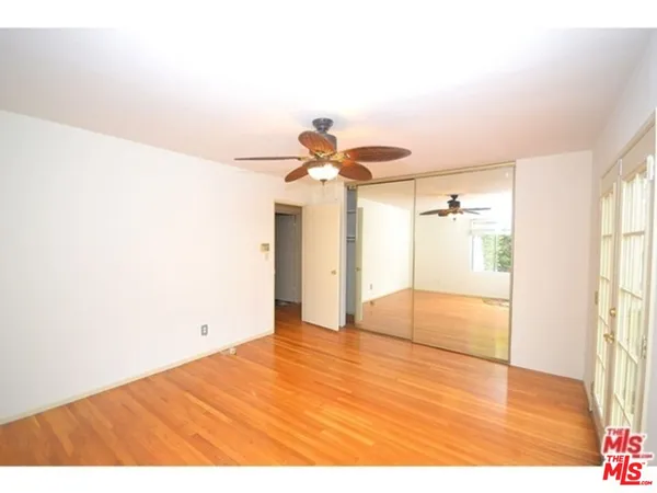 $6,500 | 429 South Orange Drive, Los Angeles, CA 90036